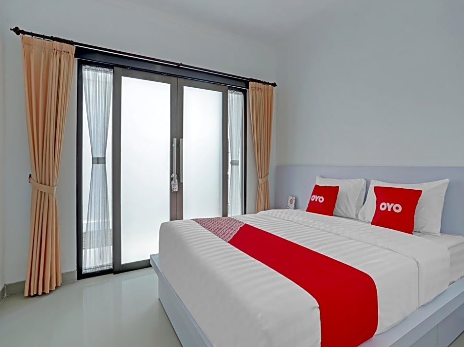 OYO 90525 White Guesthouse