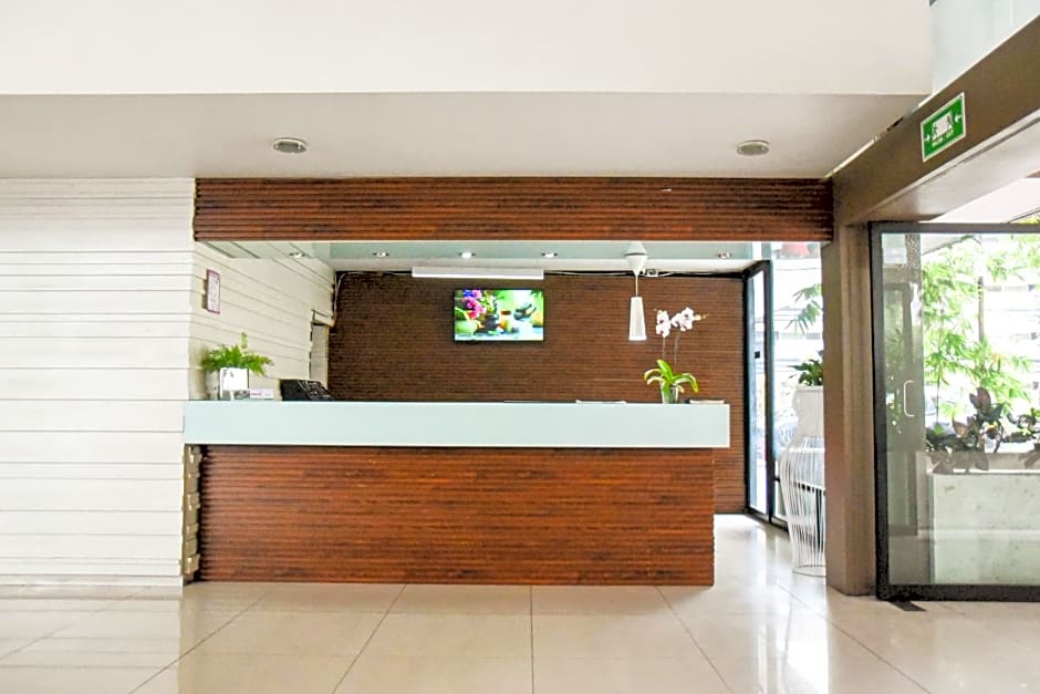 Hotel Expo Plaza Business and Family Guadalajara
