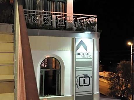 Hotel CicÃ²