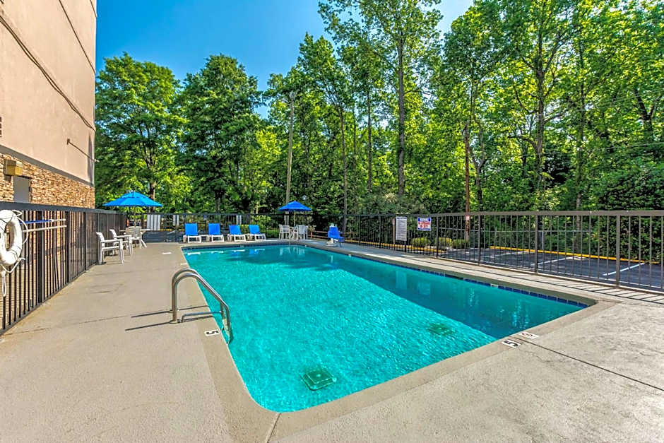 Comfort Inn Charlotte Airport Uptown