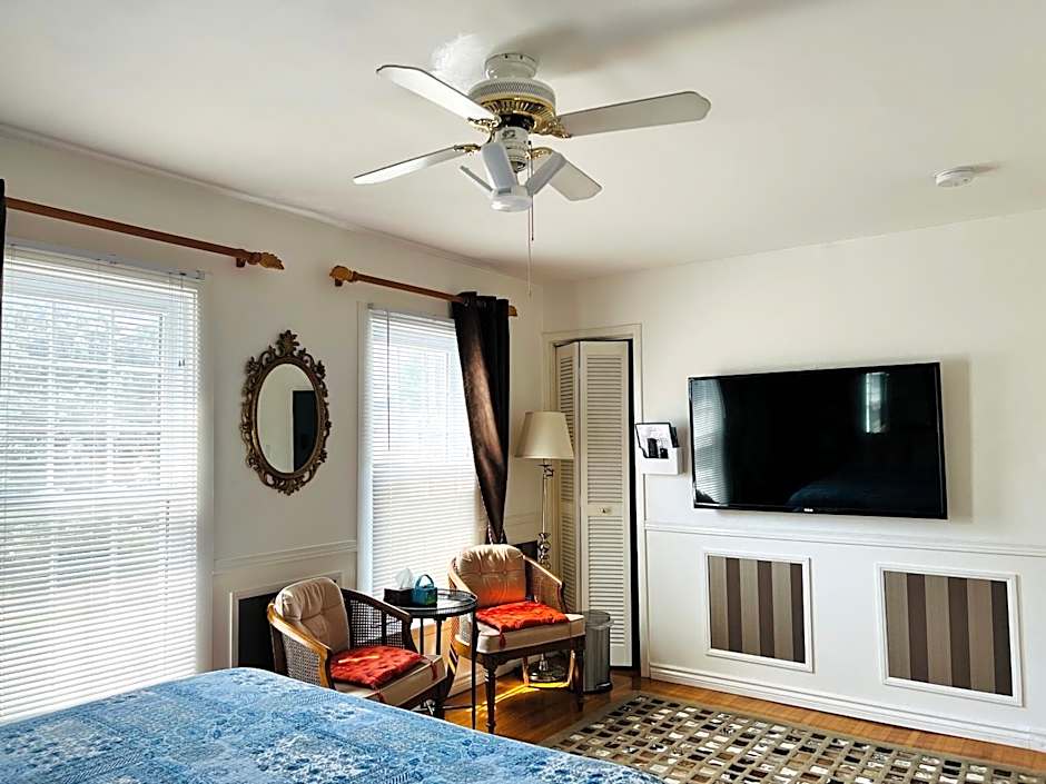 Cozy House B&B