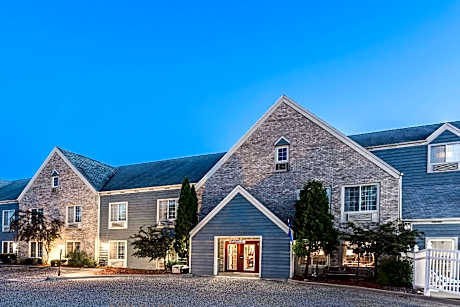 Baymont by Wyndham Mequon Milwaukee Area