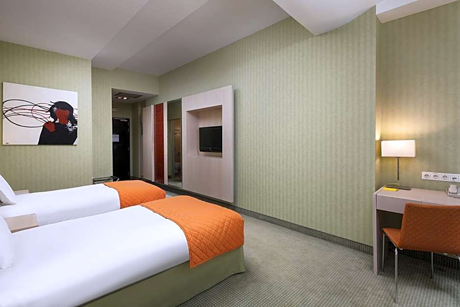 Hotel Golden Tulip Ana Tower Sibiu