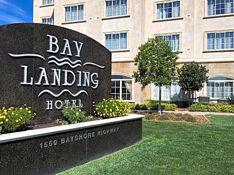 Bay Landing Hotel