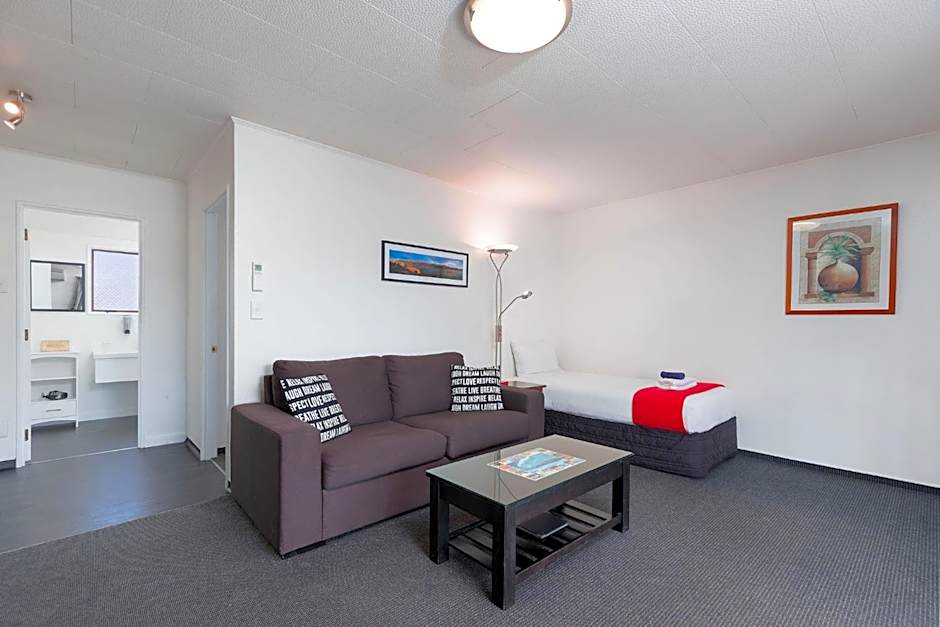 Kings Gate Motel