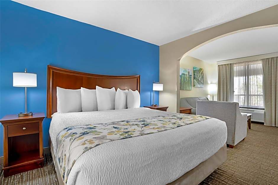 Best Western Inn & Suites Monroe