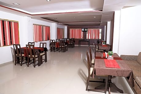 Hotel Hadi Rani Palace