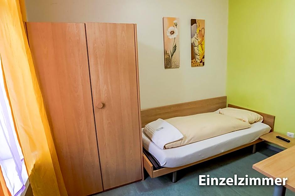 Hotel & Backpackers Zak Schaffhausen
