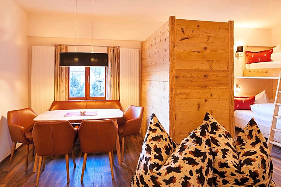 Tirolerhof - Appartementhaus