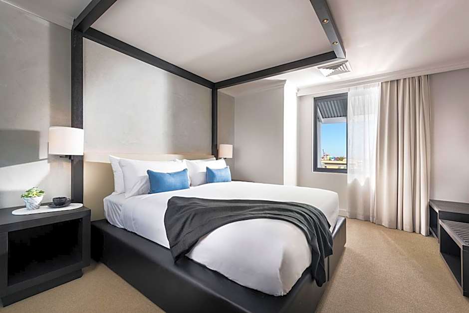Tradewinds Hotel and Suites Fremantle