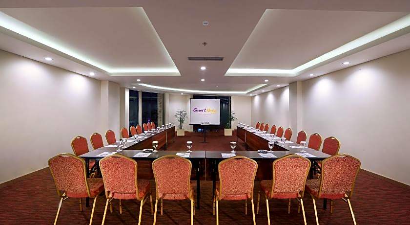 Quest San Hotel Denpasar by ASTON