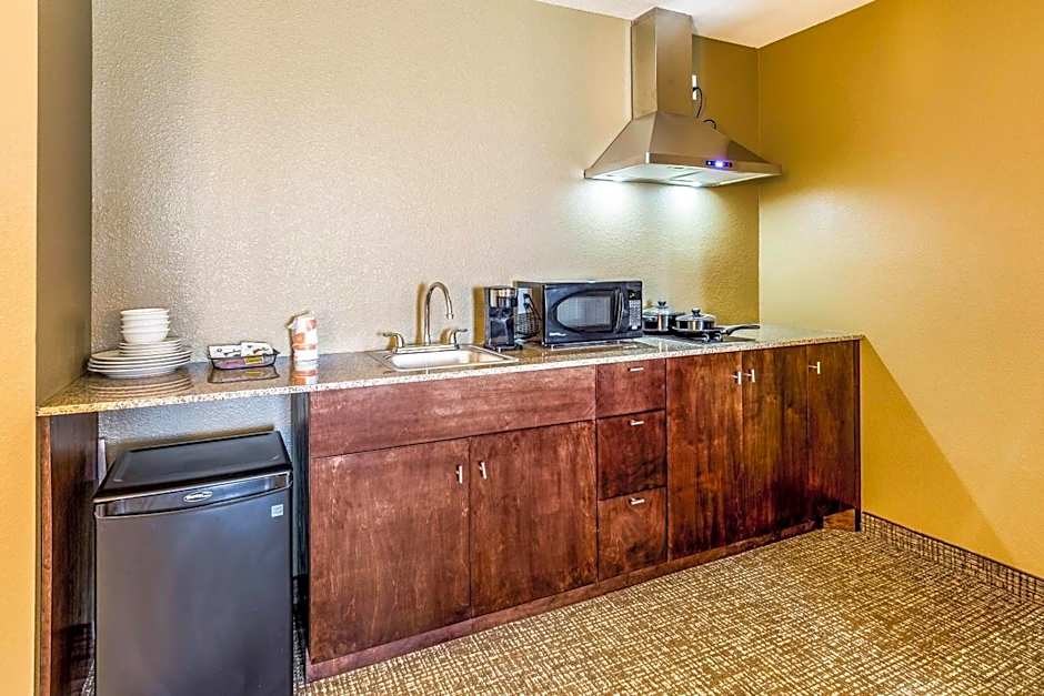 Comfort Suites Channelview - Houston East