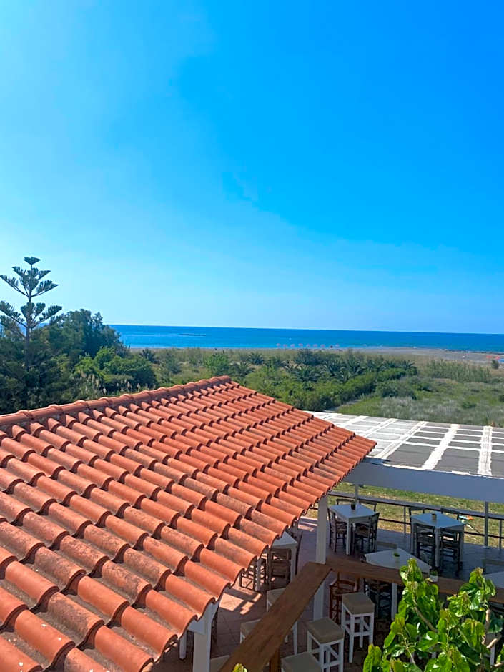 Artemis Hotel-MeRaki Restaurant