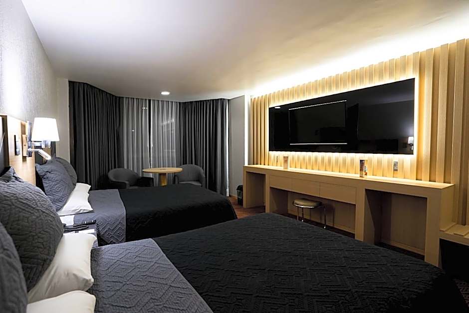 Hotel Real Plaza