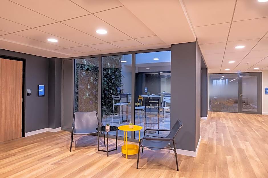 GOLDEN TULIP LYON OUEST TECHLID Hotel & Spa