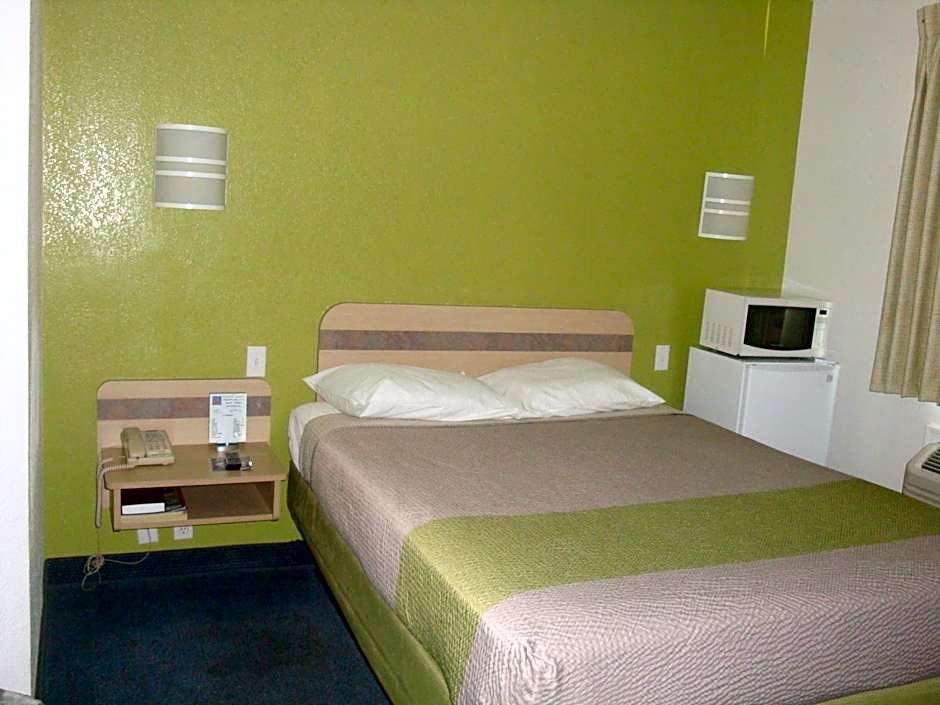 Motel 6 Lake Havasu City - Lakeside