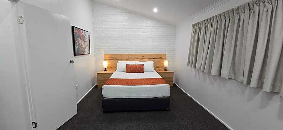 Villa Mirasol Motor Inn