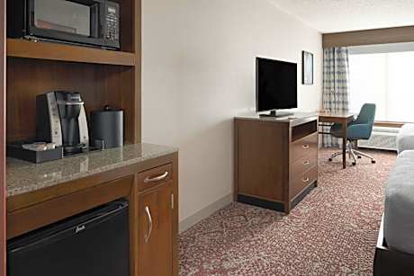 Queen Room with Two Queen Beds - Mobility Access