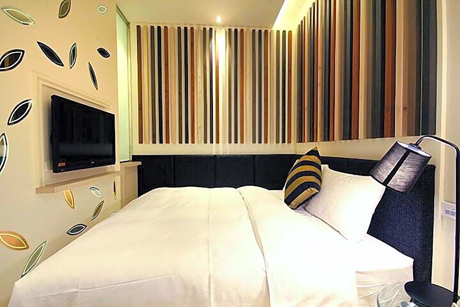 Leesing Hotel