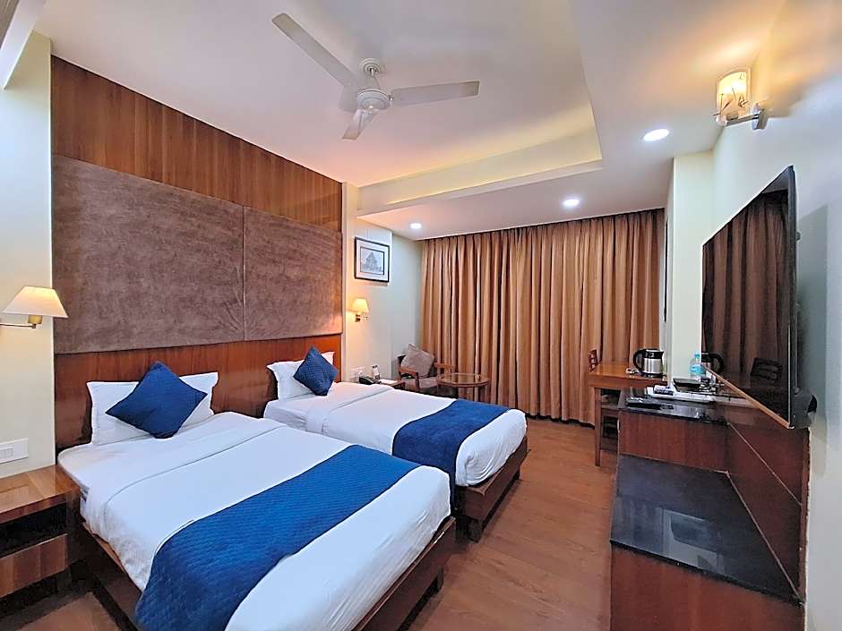 LN Hotels and Resorts