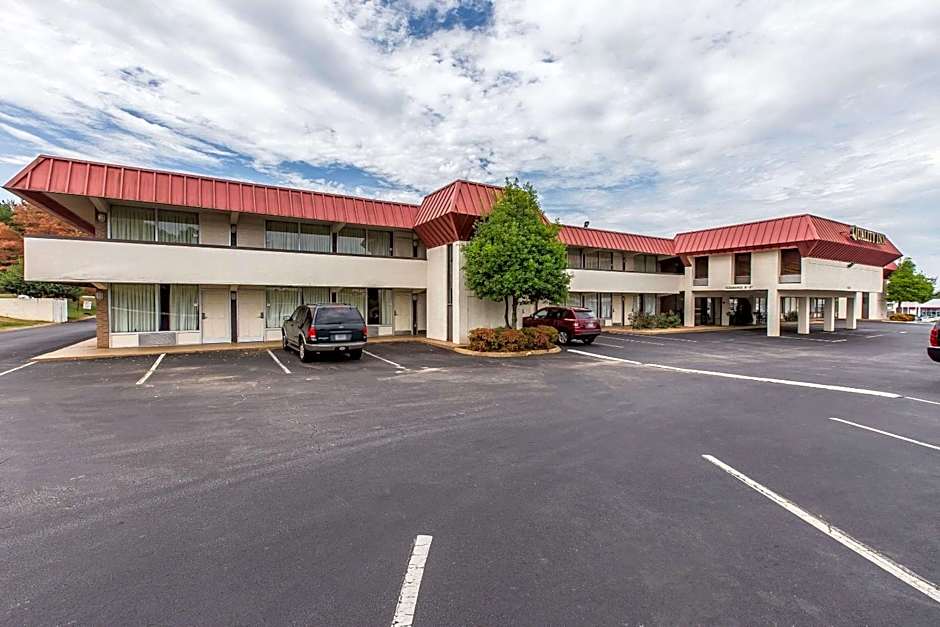 Quality Inn & Suites Easley - Greenville