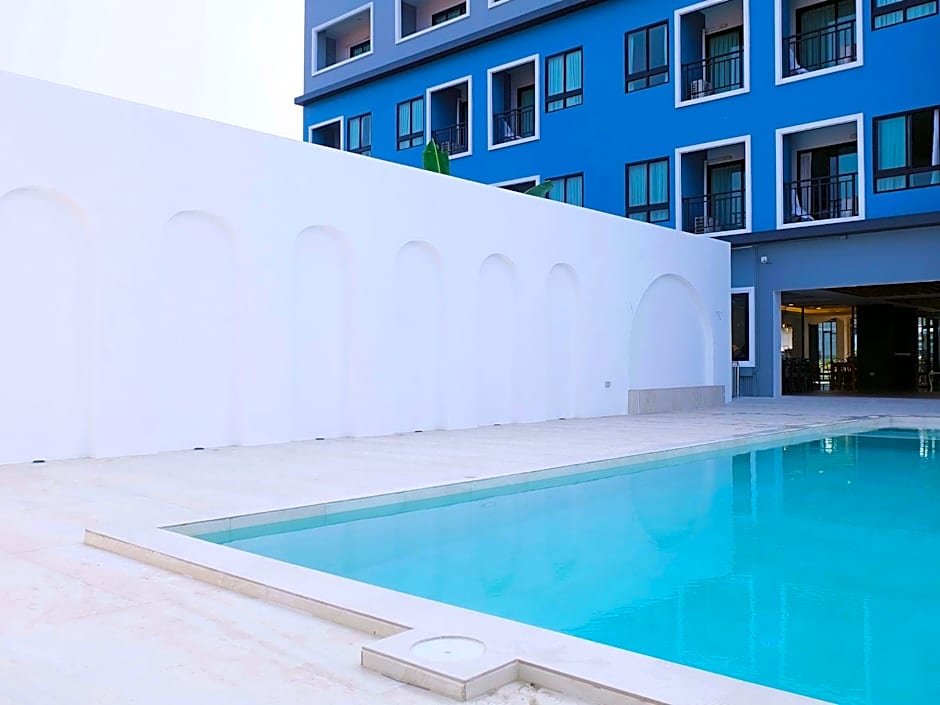 Sleep Whale Hotel
