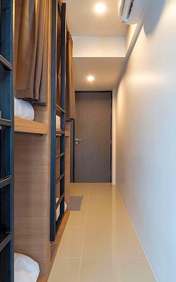 Kata Beach Poshtel Phuket