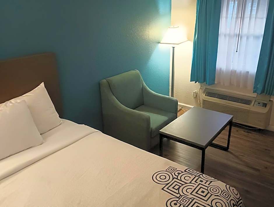 Bourbon Capital Inn