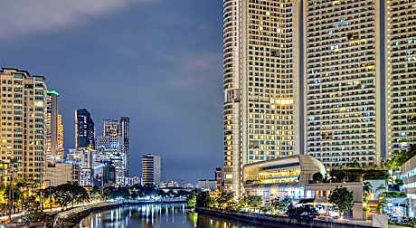 Novotel Suites Manila At Acqua