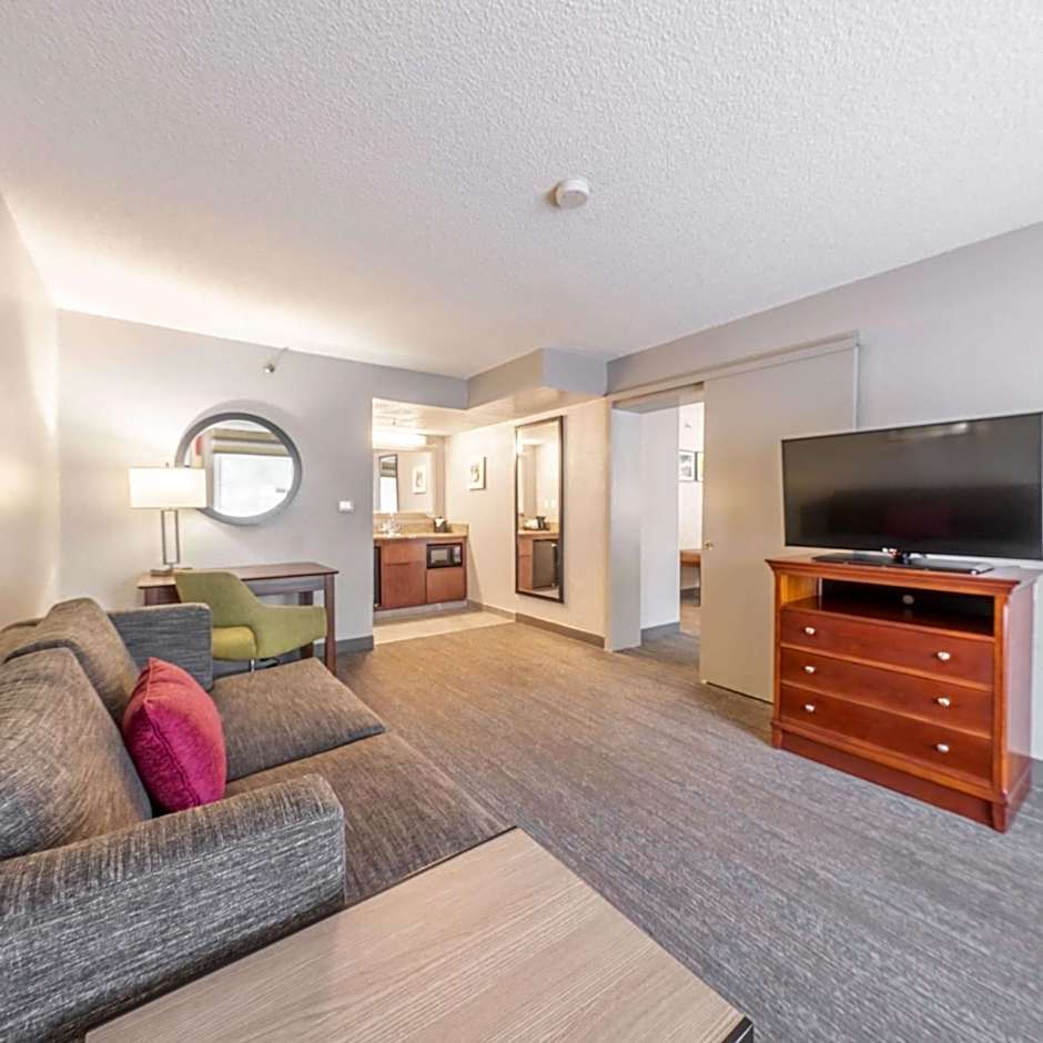 Hampton Inn By Hilton Gainesville