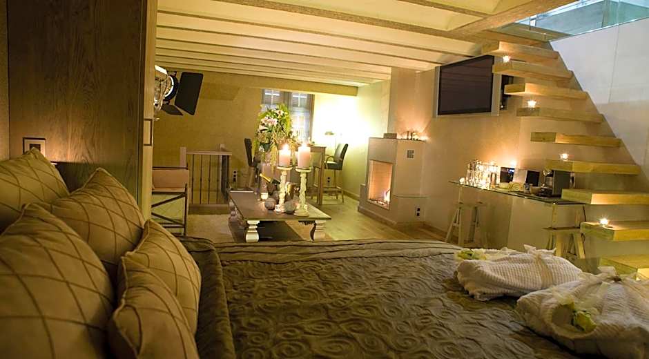 Suite & B by Hofke van Bazel