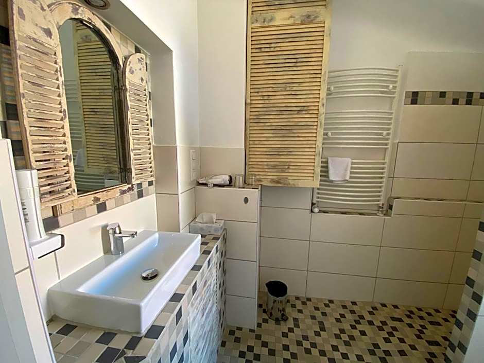 Avalon Bed & Breakfast Themen/- Nichtraucherhotel