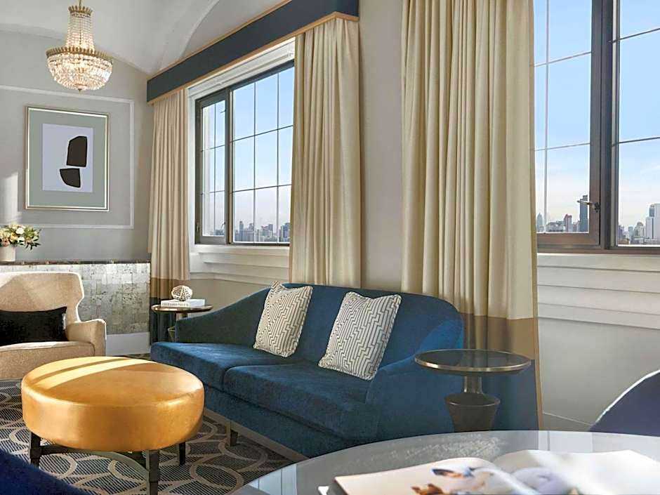 Fairmont Hotel Vancouver