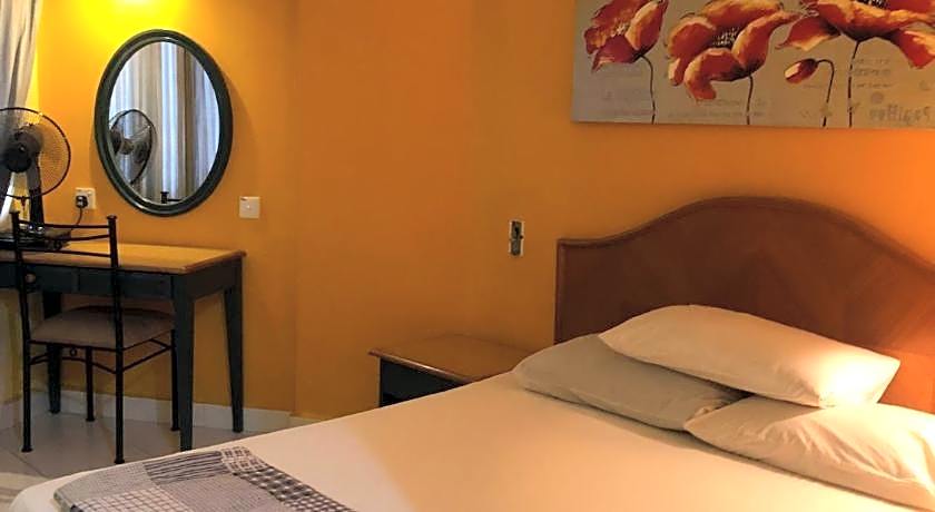 Seri Bulan Condominium