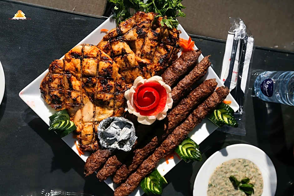 Panorama Pyramids Inn