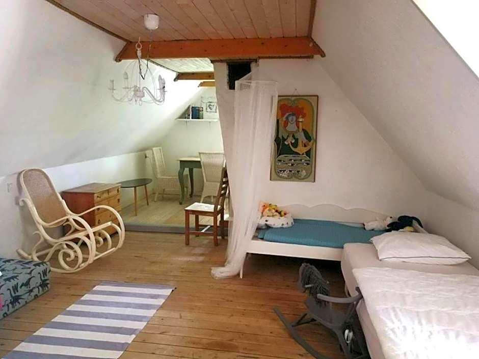 Gemütliches Reetdachhaus mit Kaminofen