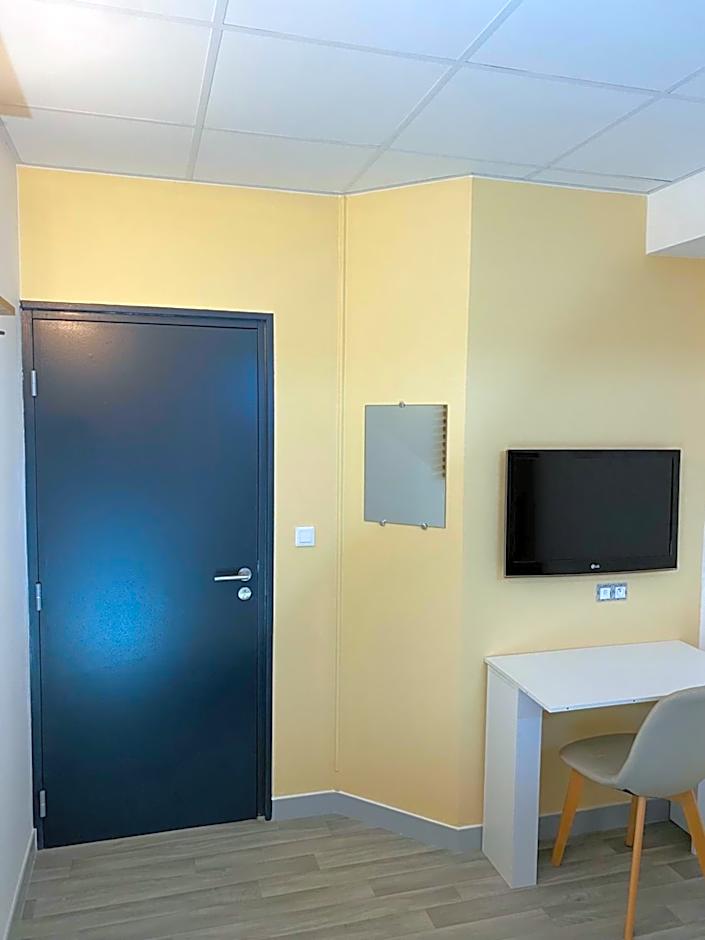 APPARTEL 76 CHAMBRES