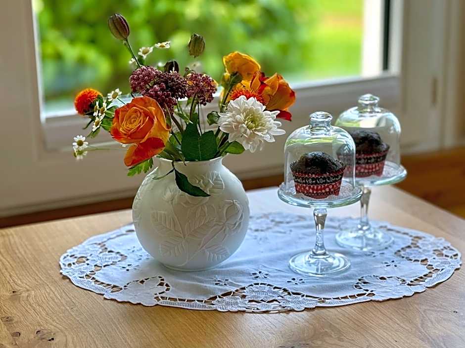 Hollhouse - Bed & Breakfast