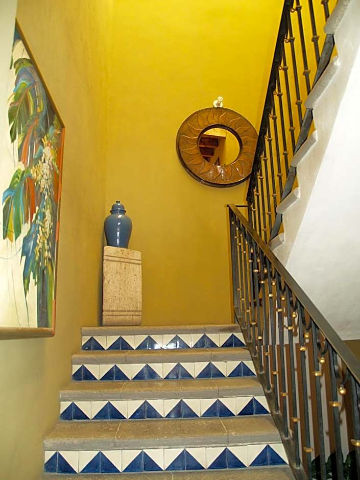 Hotel Ana Catalina and Suites