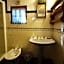 Sintra Small Hostel