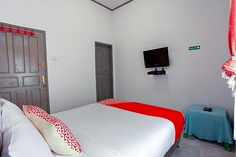 OYO 2903 Putri Residence Syariah