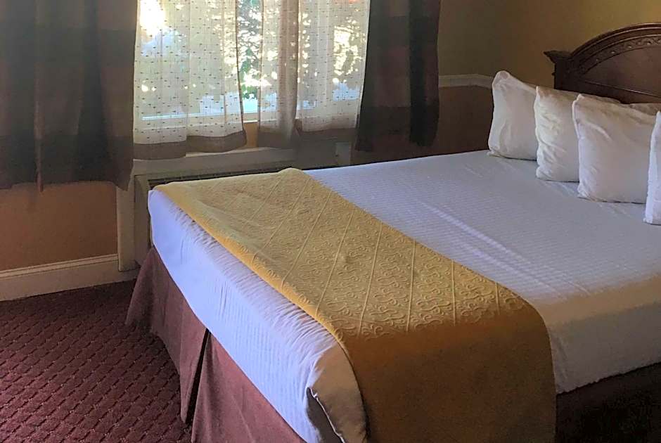 Travelodge by Wyndham Hawthorne