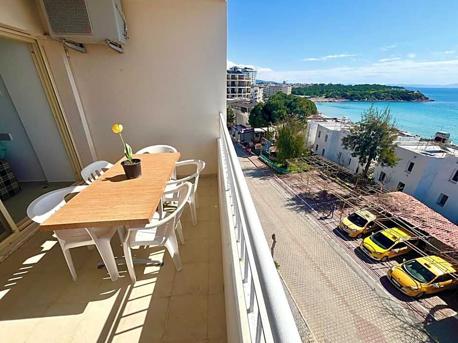 HOLIDAY APART 50 meters to BEACH, Sea view apartments