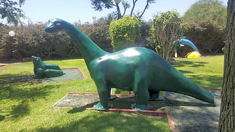 Neot Golf Caesarea Garden Apartment