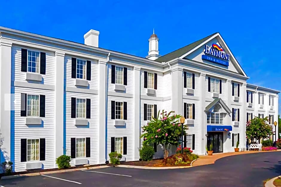 Baymont by Wyndham Columbia Maury