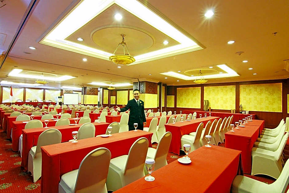 Grand Arkenso Park View