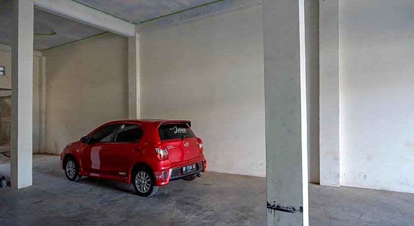 RedDoorz Syariah @ Jalan Jenderal Sudirman Palopo