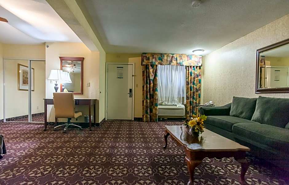 Days Inn by Wyndham Shenandoah