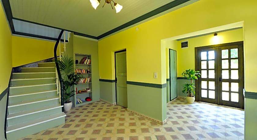 Petrino Gokceada Hotel Kitchen