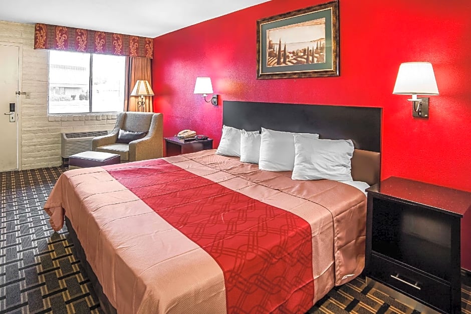 Econo Lodge Downtown